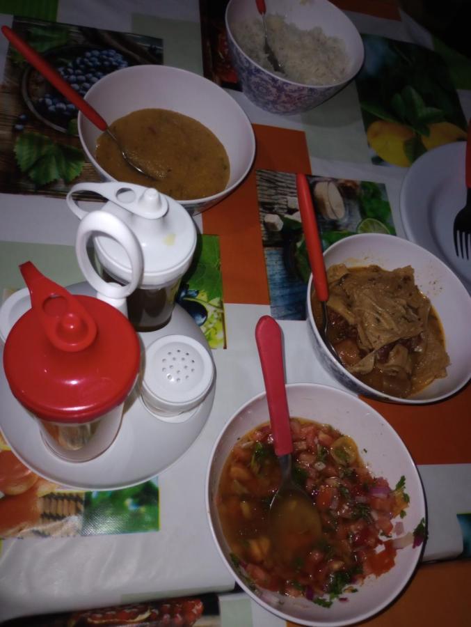 Hostel Vem Ki Tem *